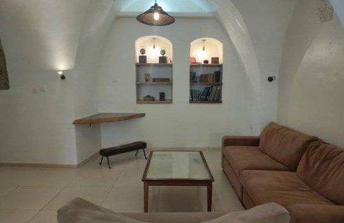 Safed Old City House | שלווה בעיר העתיקה - Peace in the heart of the old city
