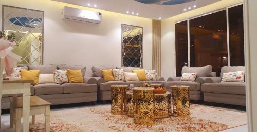 Taif Villa | أجنحة ملكي خاصة فاخرة Vip روف كبير & استديو صغير Vip