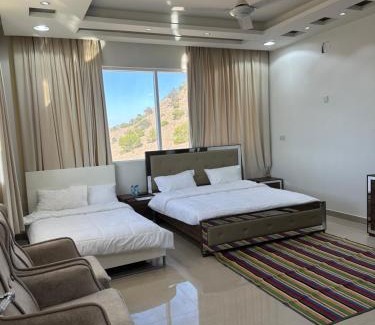 Al Hamra Ski Chalet | استراحة العلئ جبل شمس jabal shams