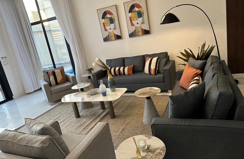 Banban Ski Chalet | جاذر ان