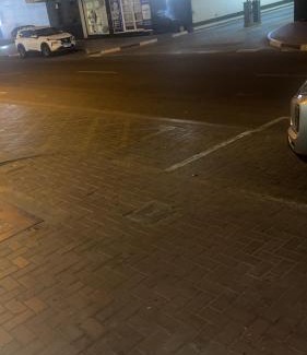 Madinat Zayed Apartment | دبي