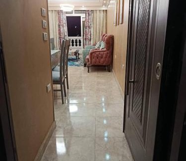 Zayy Hotel | رميمين هاوس