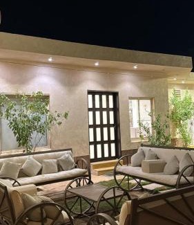 Mizail Ski Chalet | شاليه دره النقيب