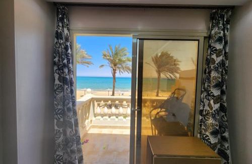 Ain Sokhna Apartment | شاليه مكيف اول صف بحر قريه بلاجيو