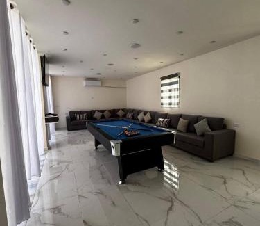 Al Rama Ski Chalet | شاليه هاف مليون