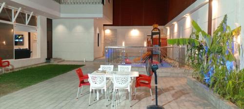 Al Kura Ski Chalet | شاليه واستراحة غريس الجديدة