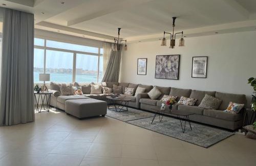 Durrat Al-Arous Ski Chalet | شاليه La veranda