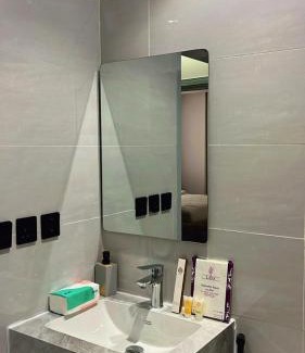 Al Aqiq Apartment | شقة بتصميم فريد وهادى