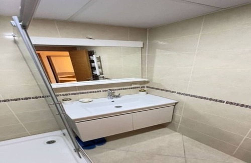 Esenyurt Apartment | شقة صمن مجمع راقي وهادئ وآمن توفر لكم هذه الشقة جميع وسائل الراحة
