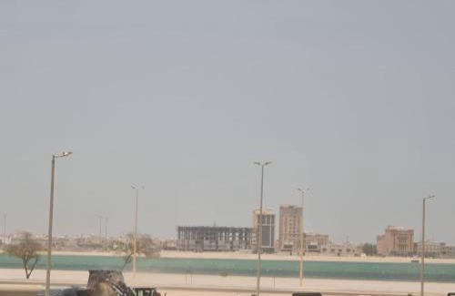 Al Khobar Apartment | شقة عرفتين ومجلس اطلاله على بحر العزيزيهTwo-room apartment overlooking the Al-Aziziyah Sea يتوفر كذلك 3 غرف بزياده 150 ريال