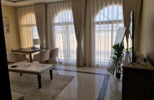 Al Khobar Apartment | شقة عرفتين ومجلس اطلاله على بحر العزيزيهTwo-room apartment overlooking the Al-Aziziyah Sea يتوفر كذلك 3 غرف بزياده 150 ريال