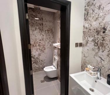 Mizail Apartment | شقة فاخرة بدخول ذاتي