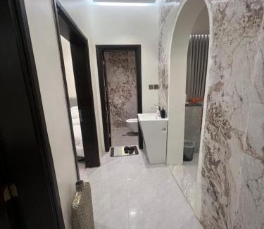 Mizail Apartment | شقة فاخرة بدخول ذاتي