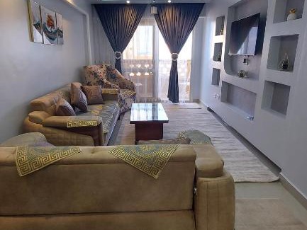 Al-Muntazah Apartment | شقة مصيفيه علي البحر مباشرة بمنطقة ميامي