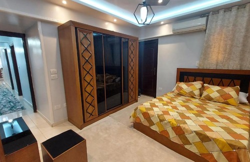 Al-Muntazah Apartment | شقة مصيفيه علي البحر مباشرة بمنطقة ميامي