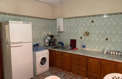 Beni Ansar Apartment | شقة مفروشة واسعة ومريحة One-Bedroom Apartment