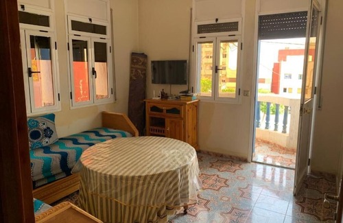Beni Ansar Apartment | شقة مفروشة واسعة ومريحة One-Bedroom Apartment