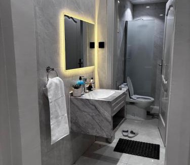 Medina Apartment | شقق زهرة السلام الفاخرة