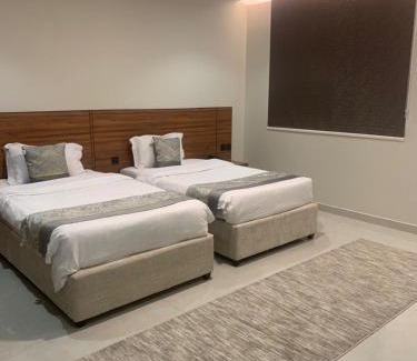 Al Hofuf Hotel | شقق ستار القمة للشقق المخدومة