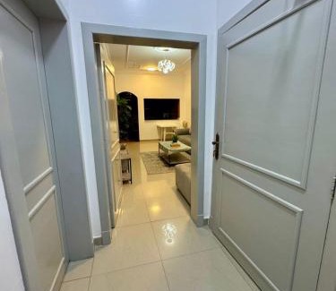 Al-Hofuf Apartment | شقق عائلية ثلاث غرف وحمامين وصاله ونت مجاني