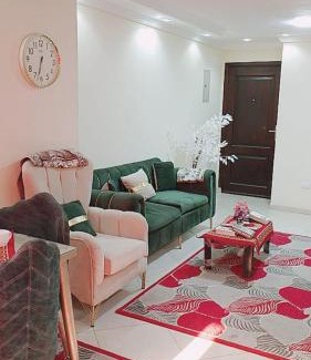 Old Cairo Apartment | شقه النيل