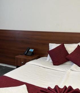 Mecca Hotel | فندق الأصول الماسية