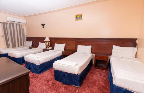 60th Street Hotel | فندق برج العالم