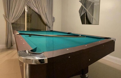 Al Olaya District Villa | فيلا الفيروز Turquoise villa