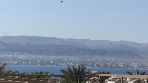 Aqaba Apartment | قرية الراحة مرسى زايد باطلالات خلابة alraha village with Beautiful view