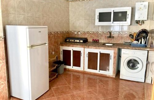 Oued Laou Apartment | منزل أرضي حوالي 30متر من البحر