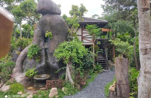 Mae On Cabin | ธารทอง ลอดจ์ Tharnthong Lodge