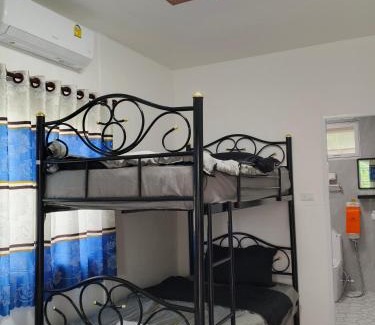 Nong Chaeng Hotel | บ้านแม่โฮมสเตย์