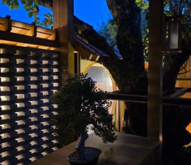 Nong Chaeng Villa | บ้านโปรดพูลวิลล่าเชียงใหม่