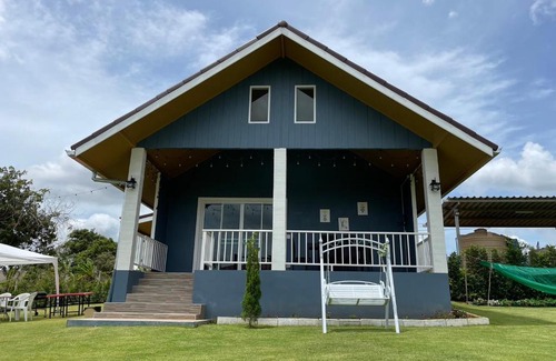 Muak Lek Cabin | บ้านไร่โฮมเทล ณ ปากช่อง