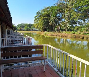 San Sai Resort | ป่ากล้วยริเวอร์ไซด์รีสอร์ท