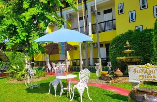 San Klang Hotel | ฝ้ายคำ บูธีค เชียงใหม่