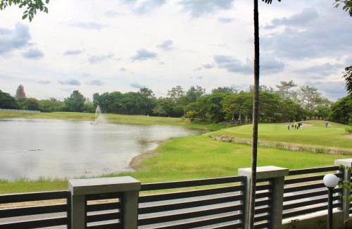 Khanong Phra Cabin | ริม กรีน โบนันซ่า