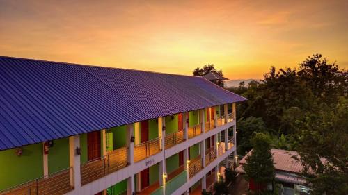 Uttaradit Hotel | หอพักแอนด์รีสอร์ทเสมาทอง อุตรดิตถ์