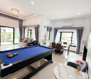 Chiang Khan Villa | เพชรกล้าพูลวิลล่า