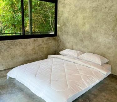 Song Phi Nong Other | แคมป์โจนส์ แก่งกระจาน Camp Jones