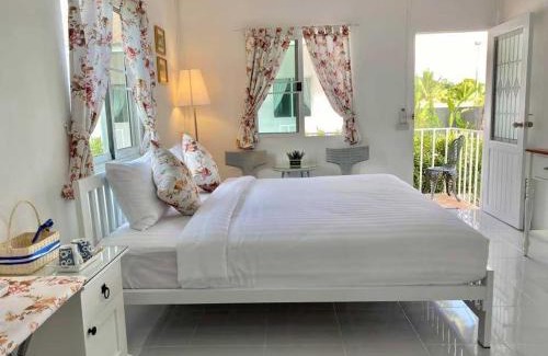 Mu Si Resort | โฟร์วิลล่า เขาใหญ่