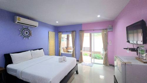 Koh Lan Hostel | ไข่มุกรีสอร์ทเกาะล้าน