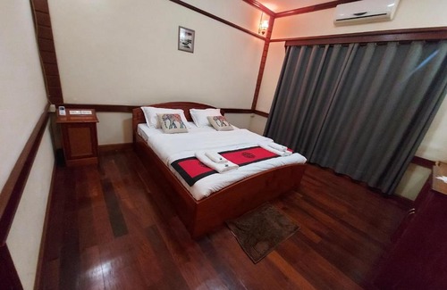 Sainyabuli Province Hotel | ໂຮງແຮມ ໂຊກໄຊ ( SokSai Hotel)
