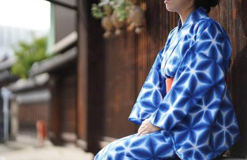 Midori Ward Apartment | しぼり染めが体験できる古民家宿MADO