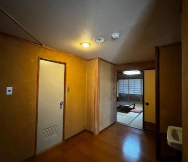 Yudanaka Shibu Onsen Hotel | つるや旅館