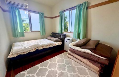 Kumejima House | モンステラ