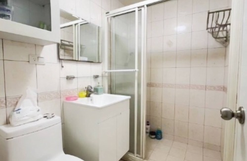 Shida Apartment | 三房二廳-步行三分鐘師大夜市、五分鐘大安森林公園、八分鐘台電大樓站與台大、市中心、大陽台、大客廳