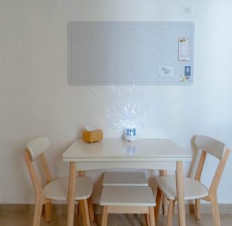 King's Park Apartment | 亞朵清雅公寓2房1廰 有4床 油麻地地鐵口一分鐘 香港主街道 彌敦道正街