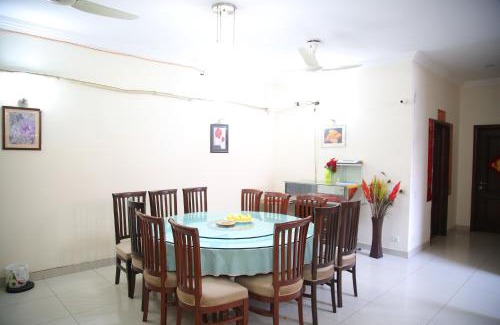 Lahore House | 兰姐华人宾馆