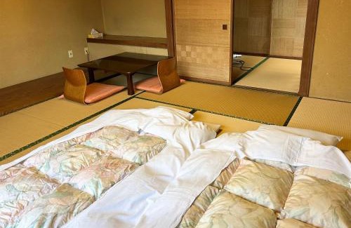 Kakegawa House | 割烹旅館月茂登